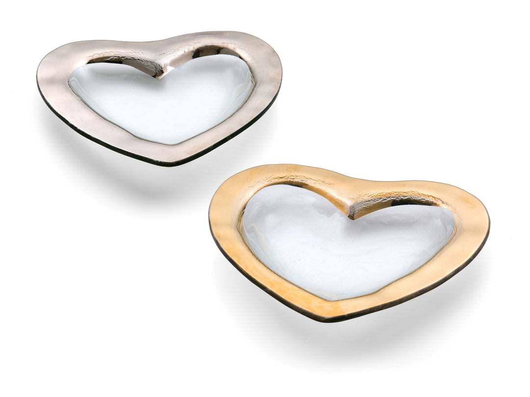 8" roman antique heart bowls in 24k gold and platinum band on a white background.