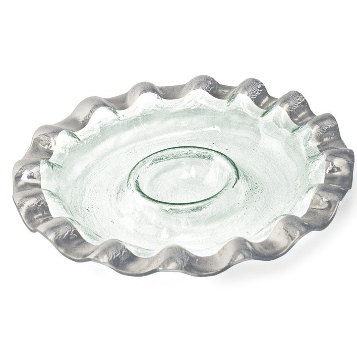 Ruffle platinum round chip and dip.