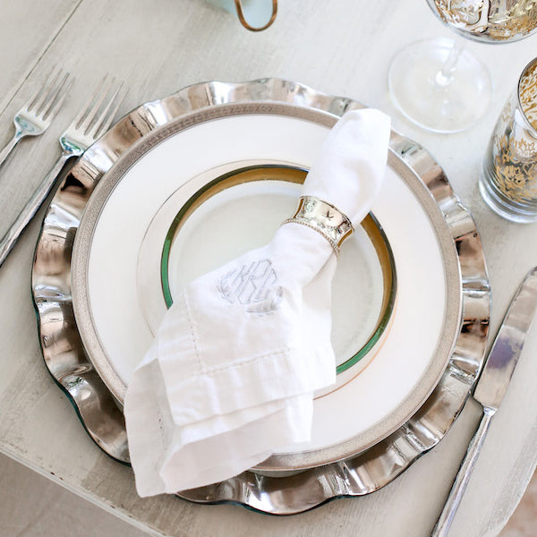 Tips for Mixing Metals for Entertaining