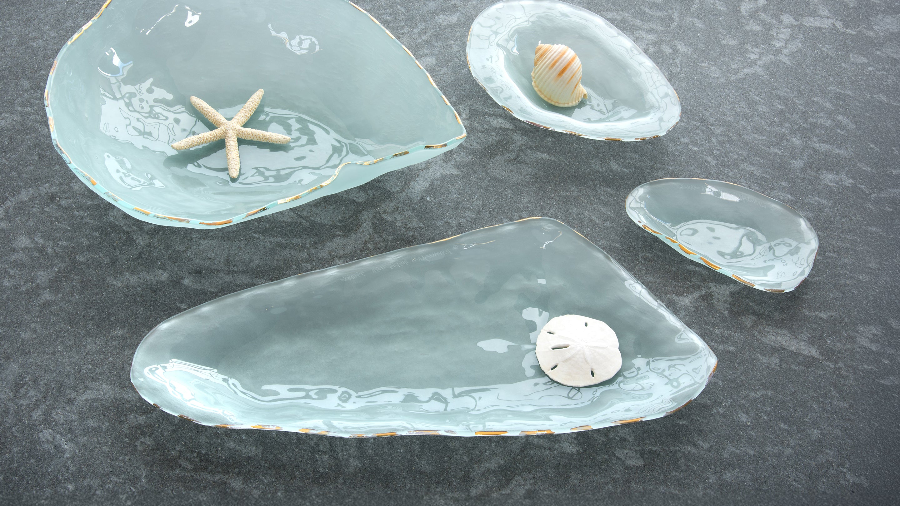 Smithsonian – Annieglass